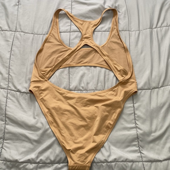 SKIMS Signature Swim Cut Out Monokini Ochre 2X NWT - Picture 7 of 7